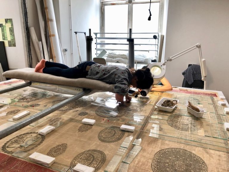 C2RMF – LOUVRE : RESTAURATION TAPISSERIE